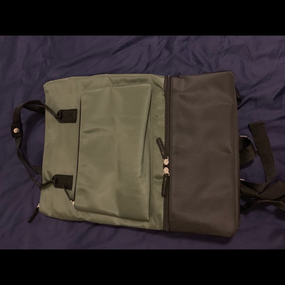 Olive green backpack - Picture 5 of 5